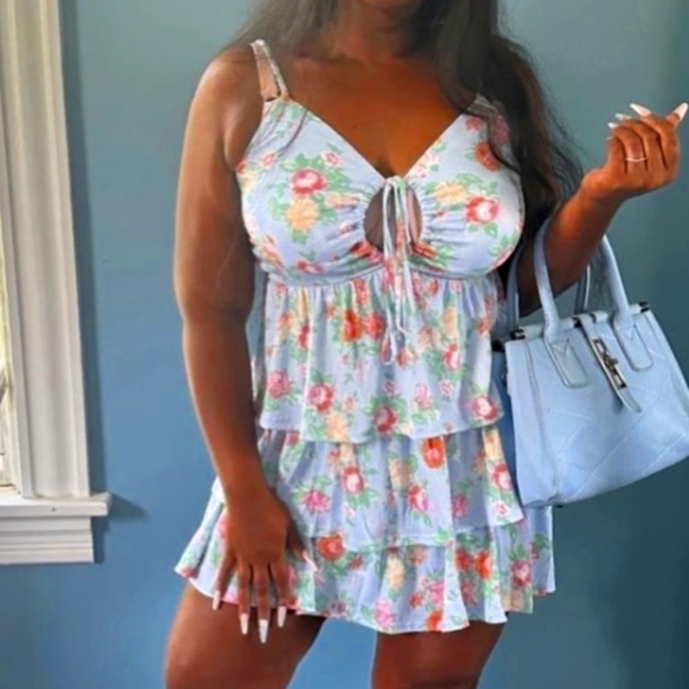 No boundaries flirty floral blue dress Size 3XL - Picture 3 of 12
